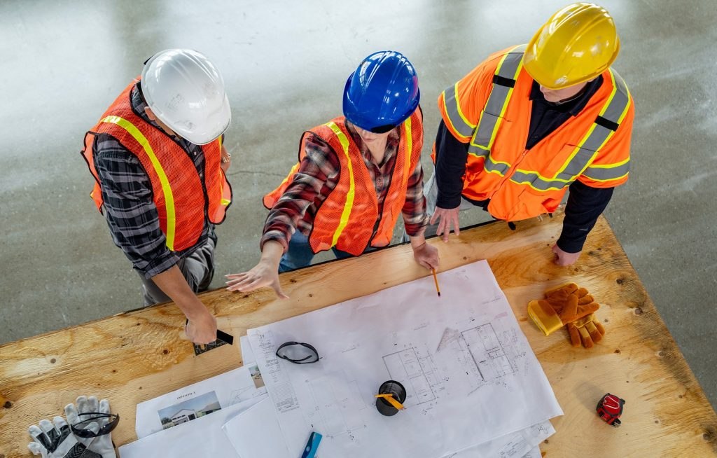 Why Thorough Reviews of Contractors Matter - GraniteRiskManagement